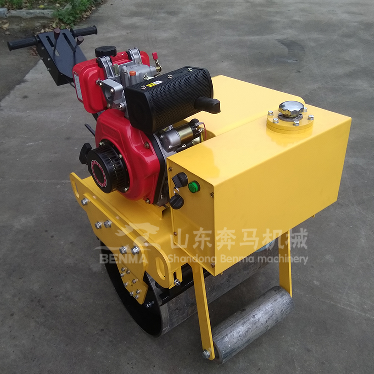 手扶單輪壓路機(jī)廠(chǎng)家試機(jī)視頻